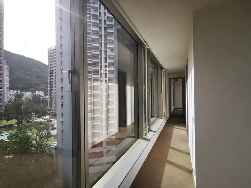 峻譽 - 渣甸山狹長走廊設計