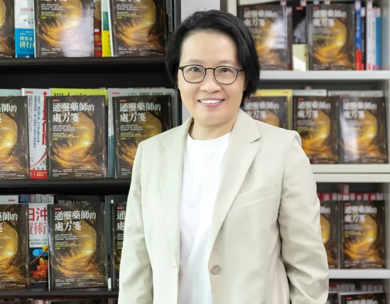 藥師的通靈之路:談死亡、因果與靈魂
